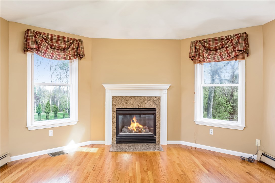 185 Wickham Road North Kingstown, RI 02852 - Photo 17 of 38