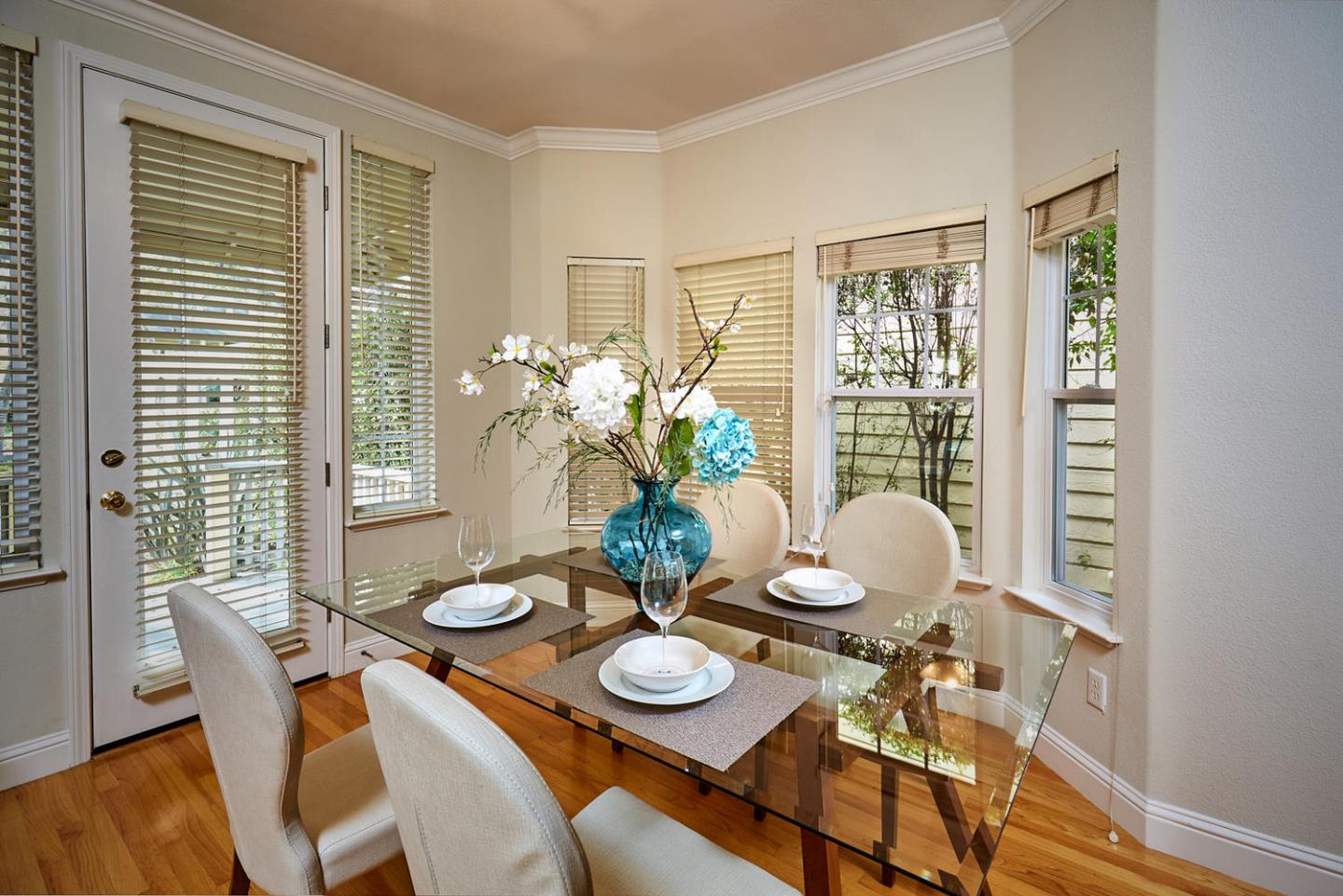 120 Mill Road Los Gatos, CA 95032 - Photo 3 of 16 Gallery Image 3