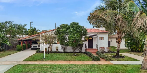 $534,900 | 525 Evergreen Drive, Lake Park, FL 33403