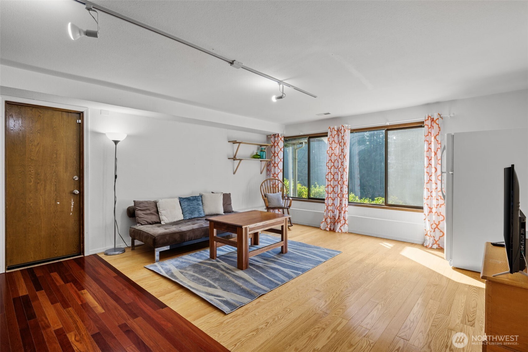 4714 175th Street Southeast Bothell, WA 98012 - Photo 32 of 40 a living room with furniture rug and window