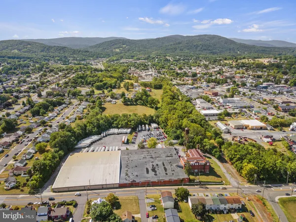 $499,900 | 630 Midland Avenue, Front Royal, VA 22630