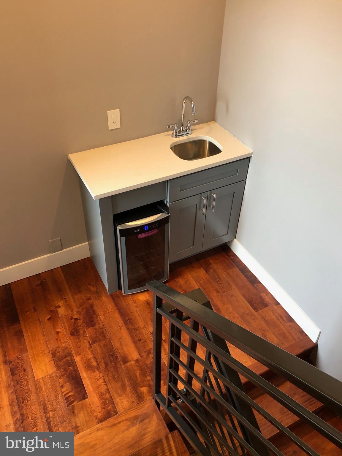 2244 St Albans Street Philadelphia, PA 19146 - Photo 13 of 21