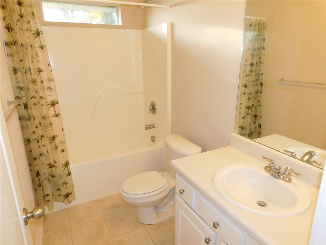 25818 Barbi Lane Elberta, AL 36530 - Photo 27 of 41 Second bathroom