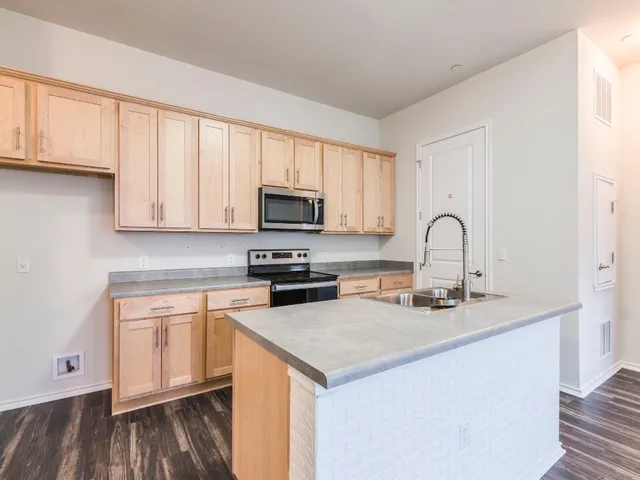 $203,650 | 8601 West Gate Boulevard, Unit 2201, Austin, TX 78745