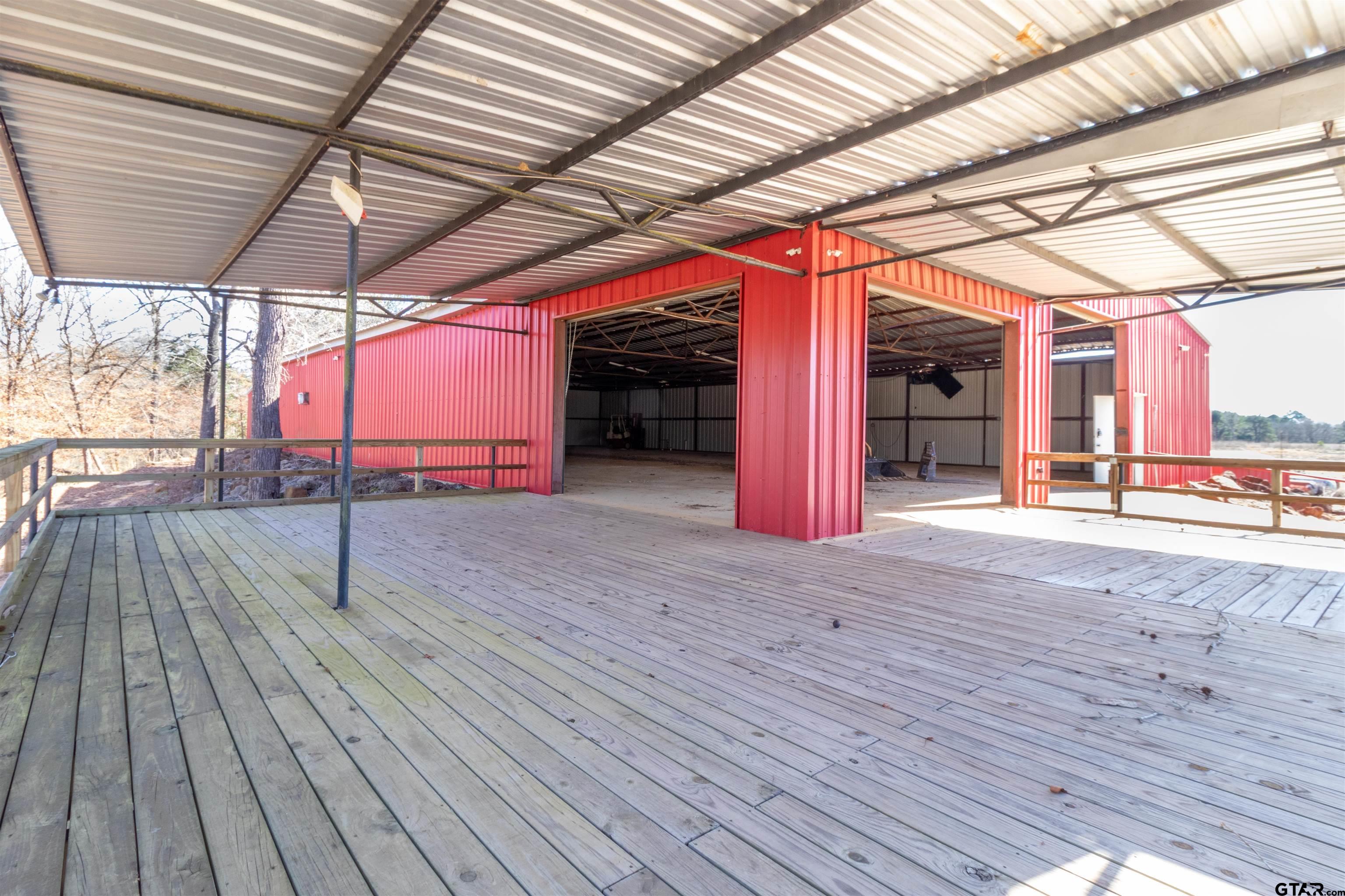 10490 Us Highway Cuney, TX 75759 - Photo 25 of 36 a view of a backyard of a house