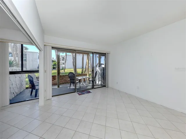 $509,000 | 1555 Tarpon Center Drive, Unit 131, Venice, FL 34285