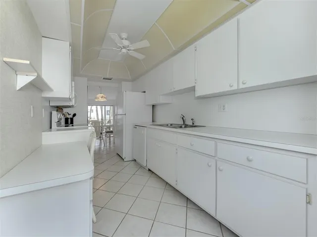 $509,000 | 1555 Tarpon Center Drive, Unit 131, Venice, FL 34285