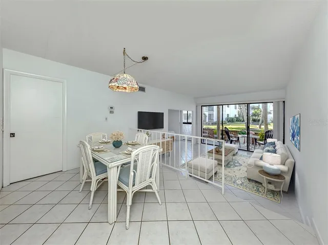 $509,000 | 1555 Tarpon Center Drive, Unit 131, Venice, FL 34285