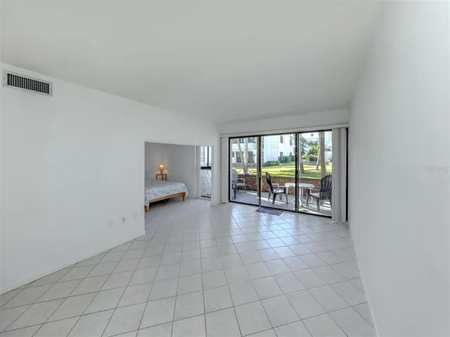 $509,000 | 1555 Tarpon Center Drive, Unit 131, Venice, FL 34285
