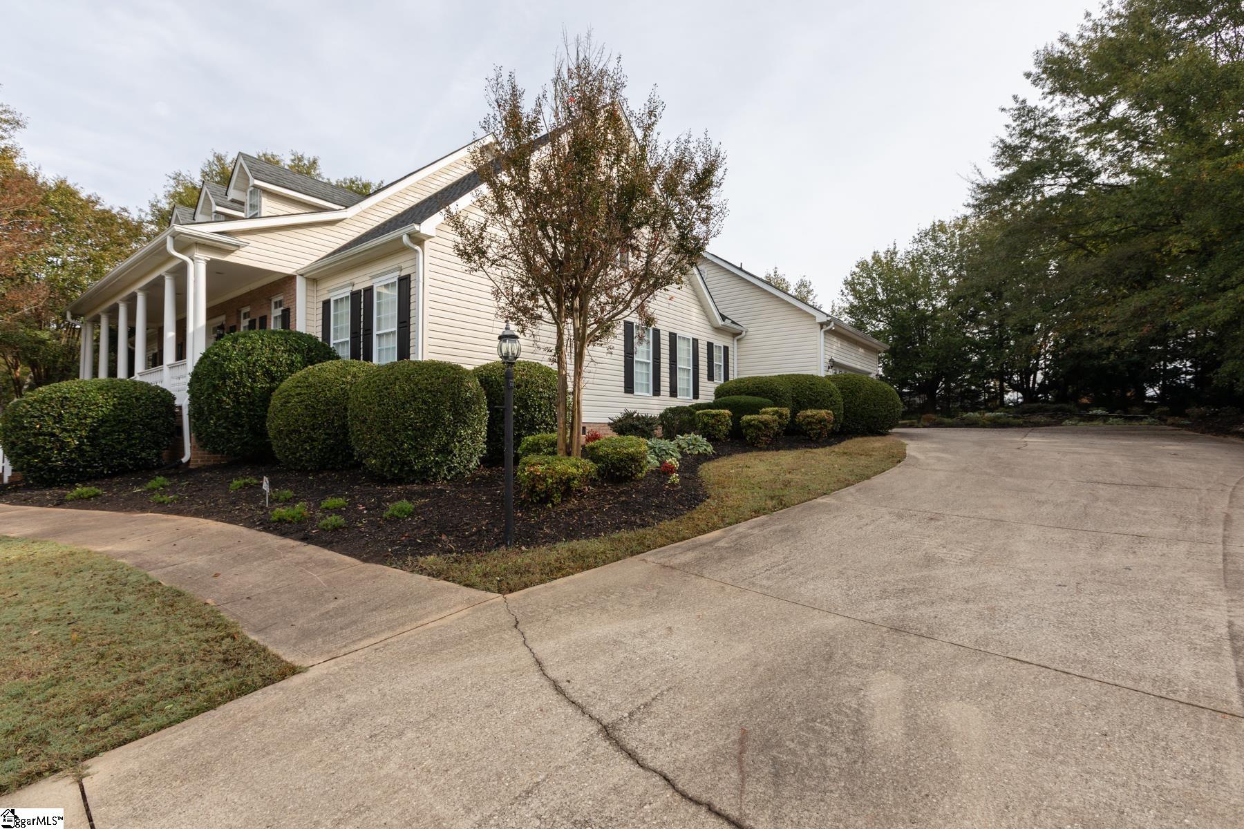 664 Batesville Road Greer, SC 29651 - Photo 35 of 36 Gallery Image 35