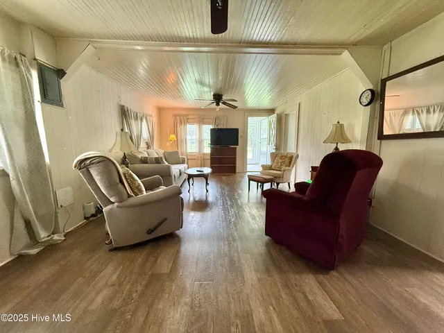 $220,000 | 617 Johnson Church Road, Warsaw, NC 28398