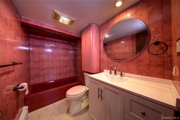 $3,200 | 75 Farnum Boulevard, Franklin Square, NY 11010