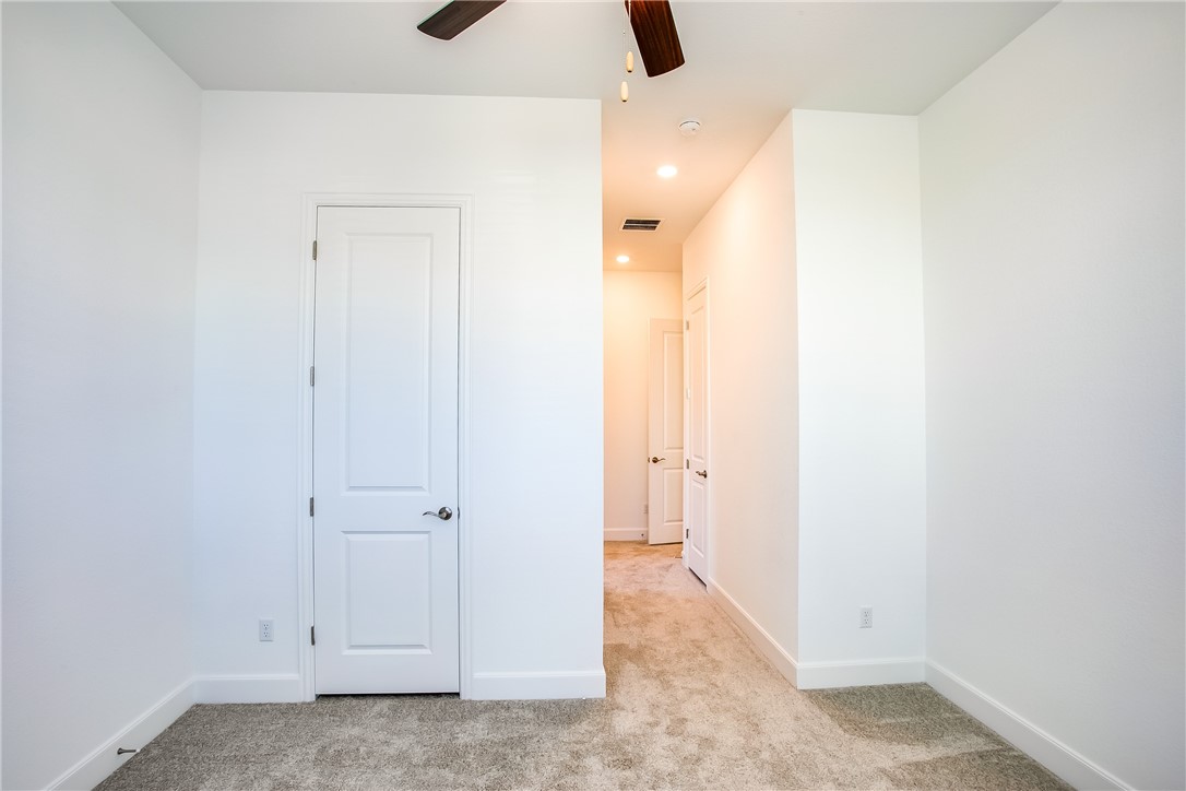 505 Affazia Lane Georgetown, TX 78628 - Photo 25 of 32 an empty room with a bathroom