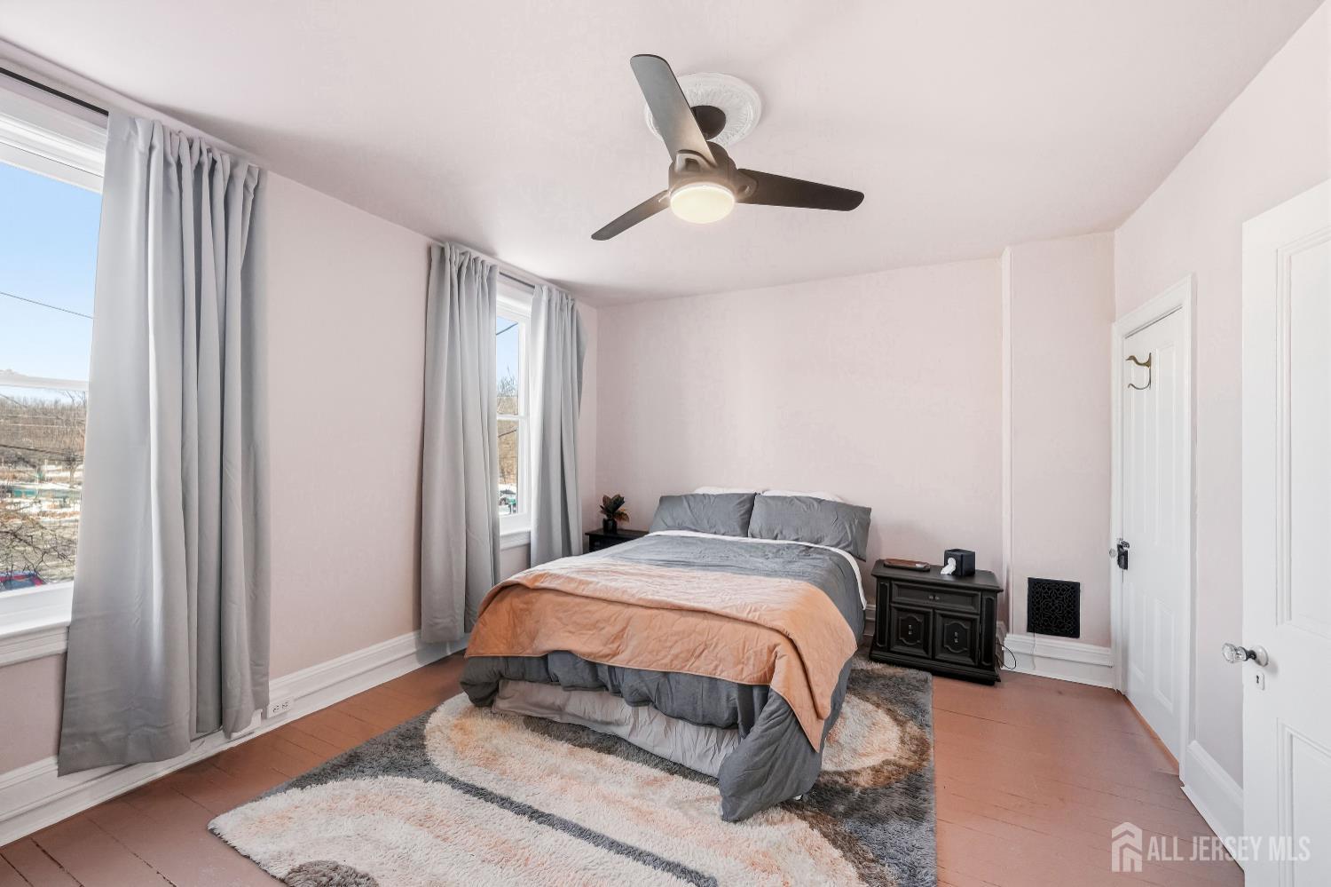 346 East Union Street Burlington, NJ 08016 - Photo 24 of 48 a bedroom with a bed and a large window