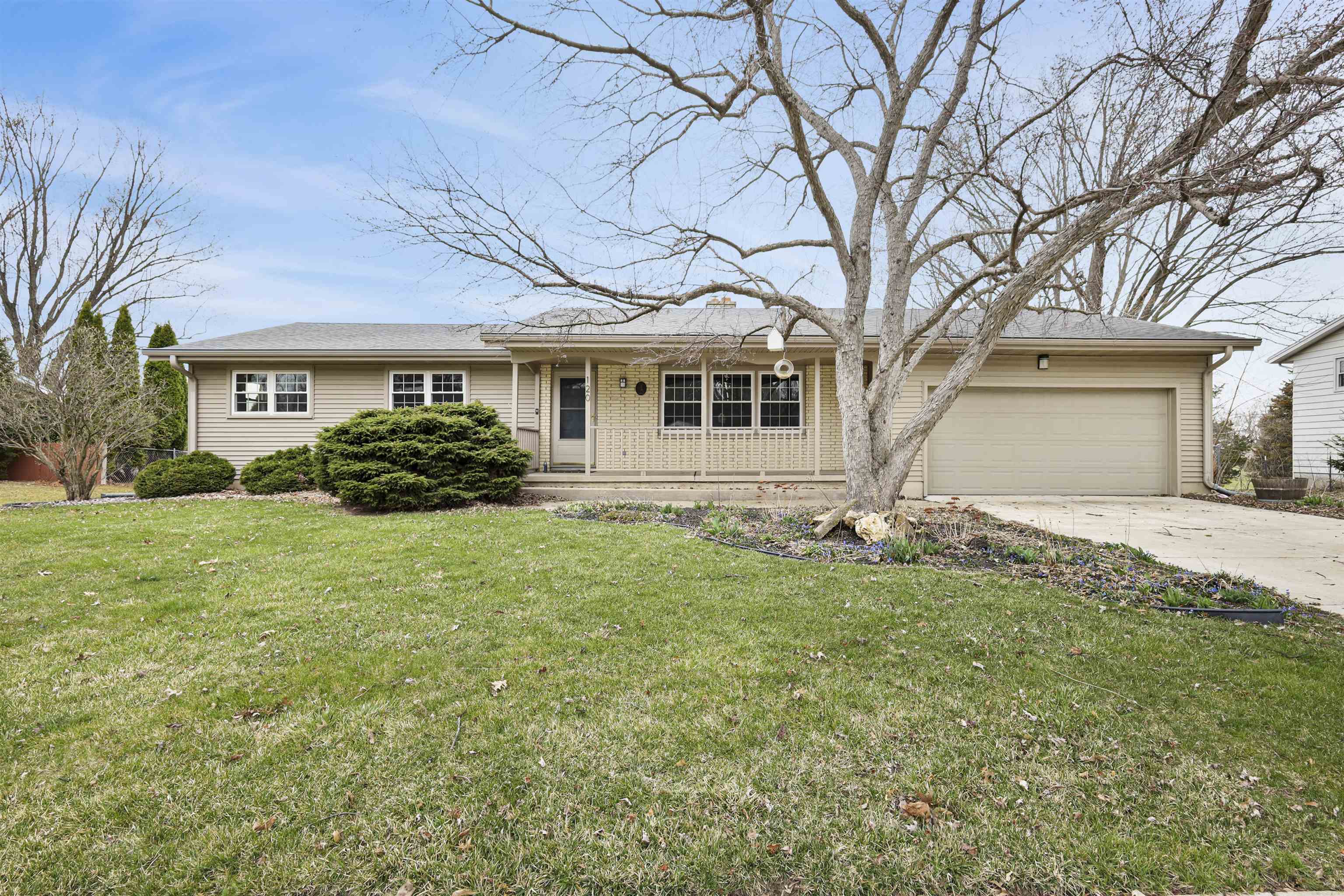 120 Walmar Drive Sun Prairie, WI 53590 - Photo 1 of 1
