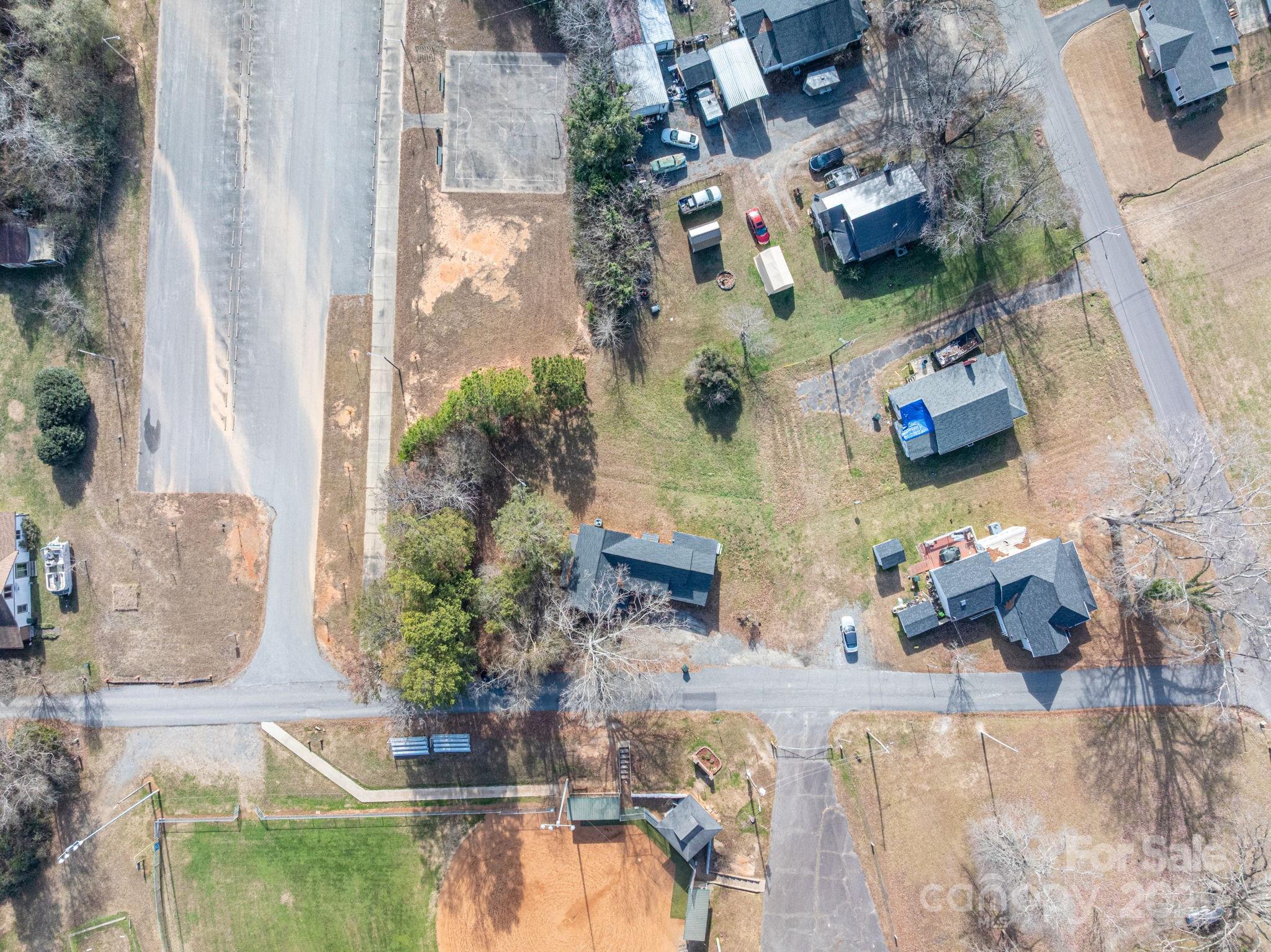 102 Guffey Road Cherryville, NC 28021 - Photo 15 of 15 a vase of flowers sitting on a table
