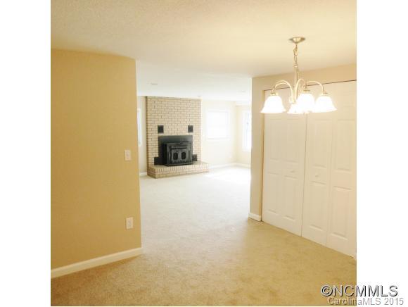 540 Reeves Cove Road Candler, NC 28715 - Photo 5 of 10 Gallery Image 5