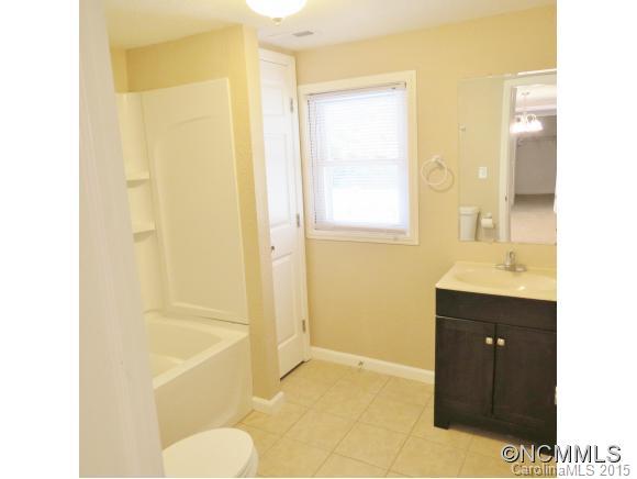 540 Reeves Cove Road Candler, NC 28715 - Photo 8 of 10 Gallery Image 8
