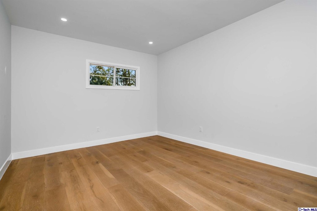 3840 Mayfair Drive Pasadena, CA 91107 - Photo 29 of 43 an empty room with wooden floor