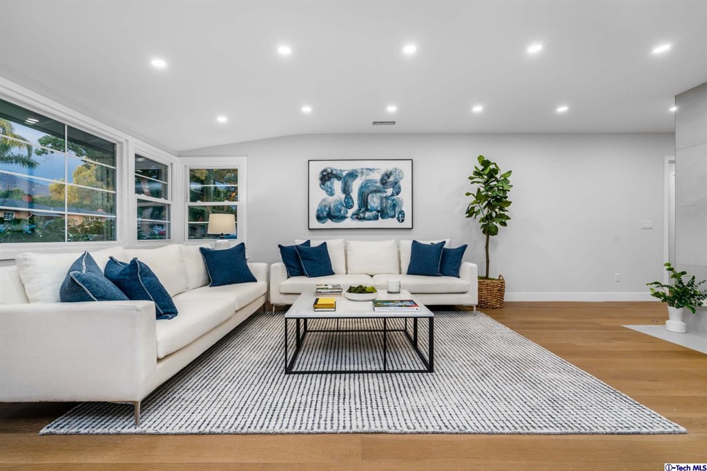 3840 Mayfair Drive Pasadena, CA 91107 - Photo 7 of 43 a living room with furniture and a rug