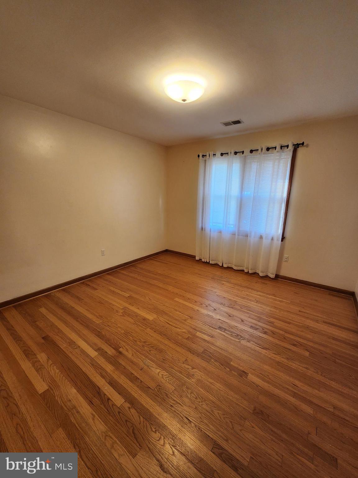 9839 Lees Mill Road Warrenton, VA 20186 - Photo 9 of 16 Bedroom