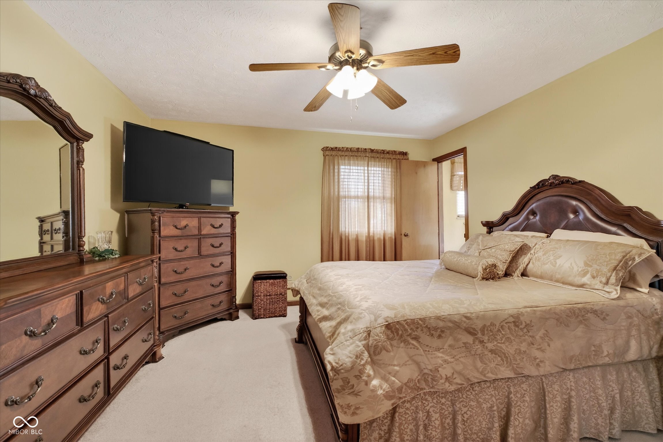 680 Colonial Way Greenwood, IN 46142 - Photo 19 of 31