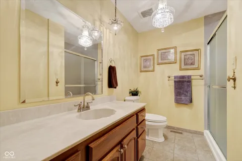 $285,000 | 680 Colonial Way, Greenwood, IN 46142