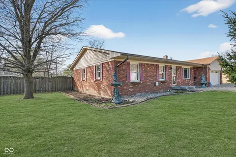 $285,000 | 680 Colonial Way, Greenwood, IN 46142