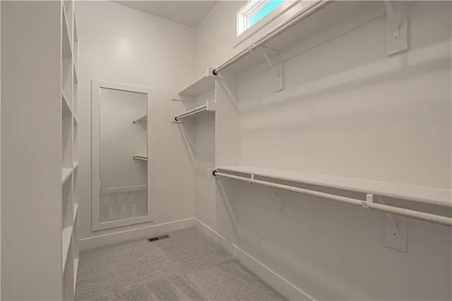 $525,000 | 1512 Southwest Arborpark Terrace, Lee's Summit, MO 64082