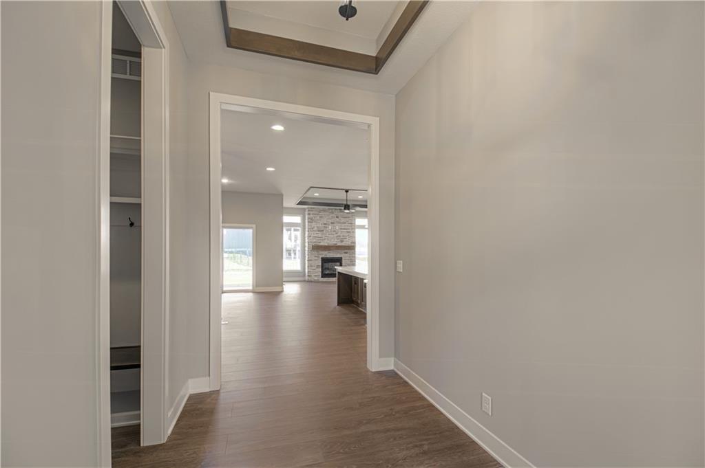 1512 Southwest Arborpark Terrace Lee's Summit, MO 64082 - Photo 9 of 50