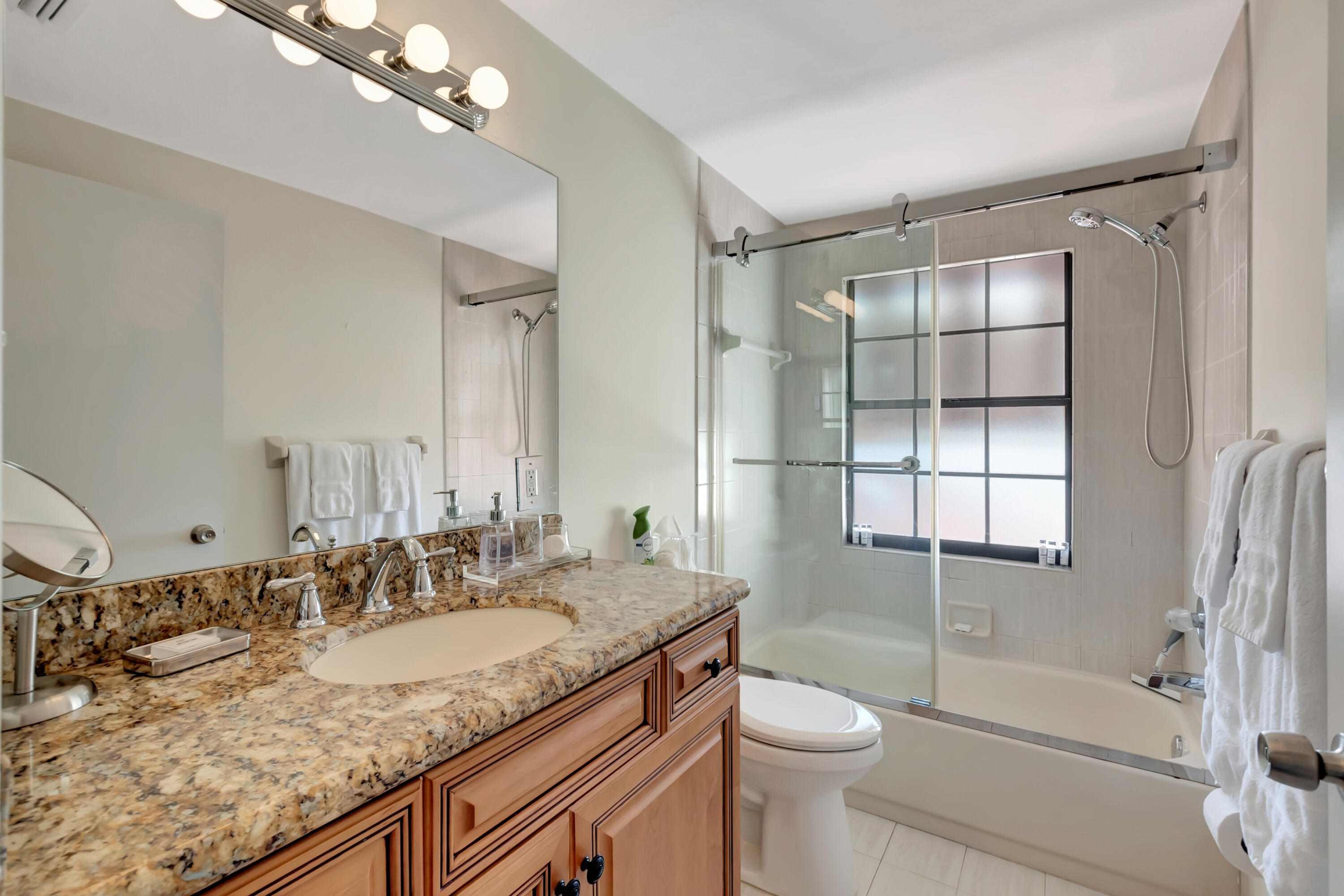 417 Mohawk Lane Boca Raton, FL 33487 - Photo 32 of 53 DSC_7285