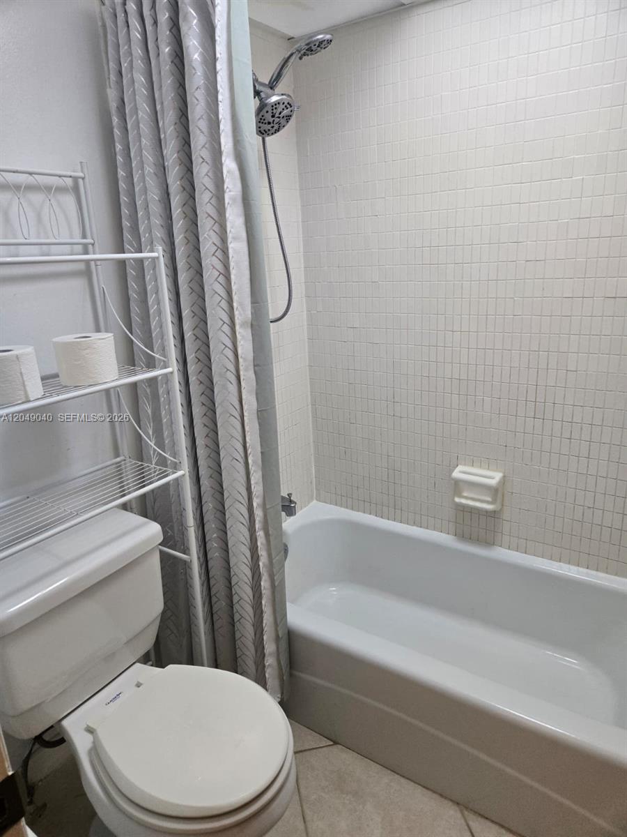 3690 Inverrary Drive, Unit 2Q Lauderhill, FL 33319 - Photo 18 of 31
