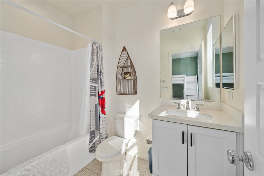 3950 Righetti Ranch Road San Luis Obispo, CA 93401 - Photo 27 of 48 bathroom off second upstairs bathroom suite