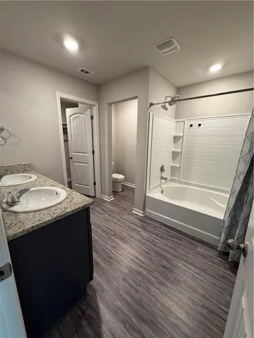 $1,800 | Undisclosed Address, Robert, LA 70455