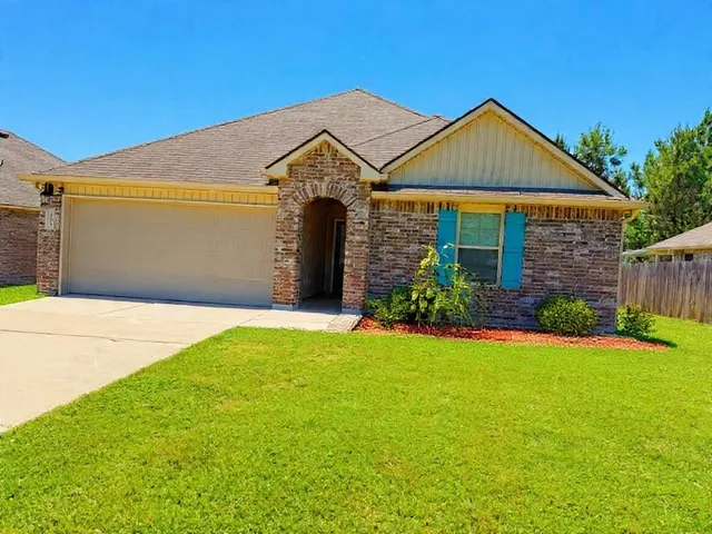 $1,800 | Undisclosed Address, Robert, LA 70455