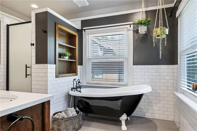 $680,000 | 3640 Pennsylvania Avenue, Kansas City, MO 64111