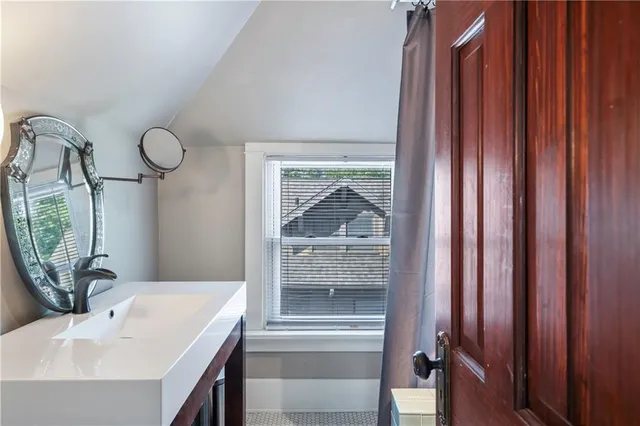 $680,000 | 3640 Pennsylvania Avenue, Kansas City, MO 64111