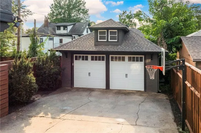 $680,000 | 3640 Pennsylvania Avenue, Kansas City, MO 64111