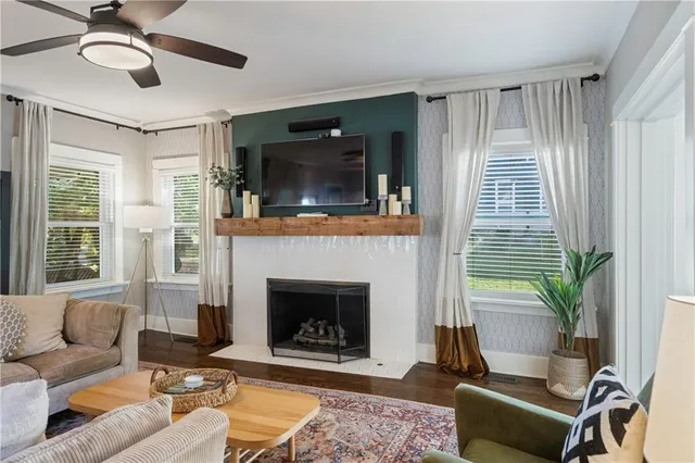 $680,000 | 3640 Pennsylvania Avenue, Kansas City, MO 64111