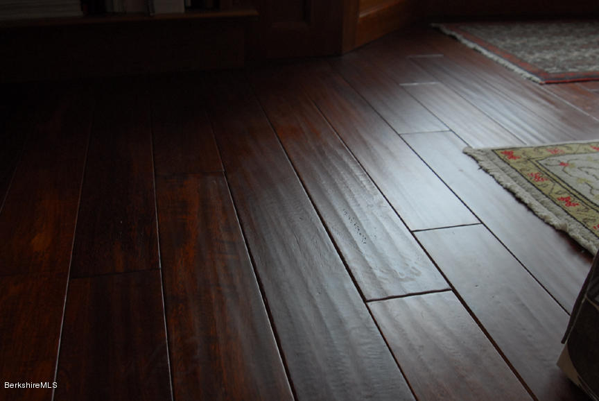 7 Hoxie Brook Road Adams, MA 01220 - Photo 11 of 40 Hand-stressed Mahogany flooring