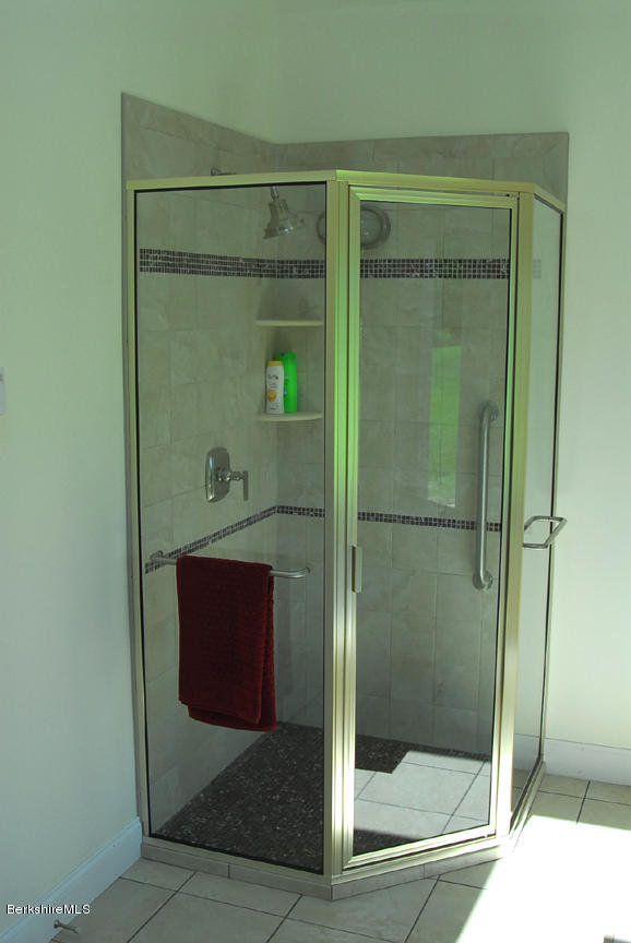7 Hoxie Brook Road Adams, MA 01220 - Photo 21 of 40 Master Shower