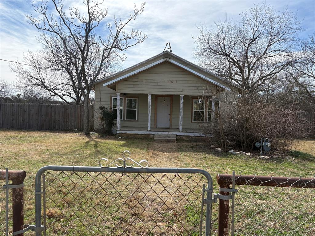 616 Breckenridge Highway Ranger, TX 76470 - Photo 1 of 16 a view of house with a yard