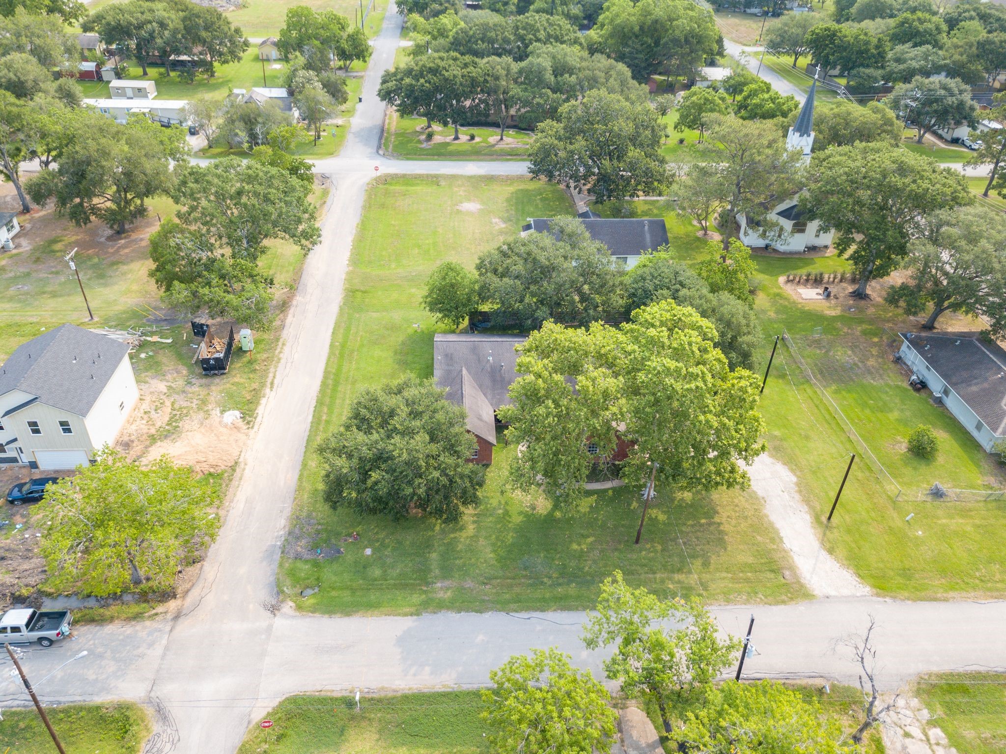 330 North 4th Street Beasley, TX 77417 - Photo 13 of 40