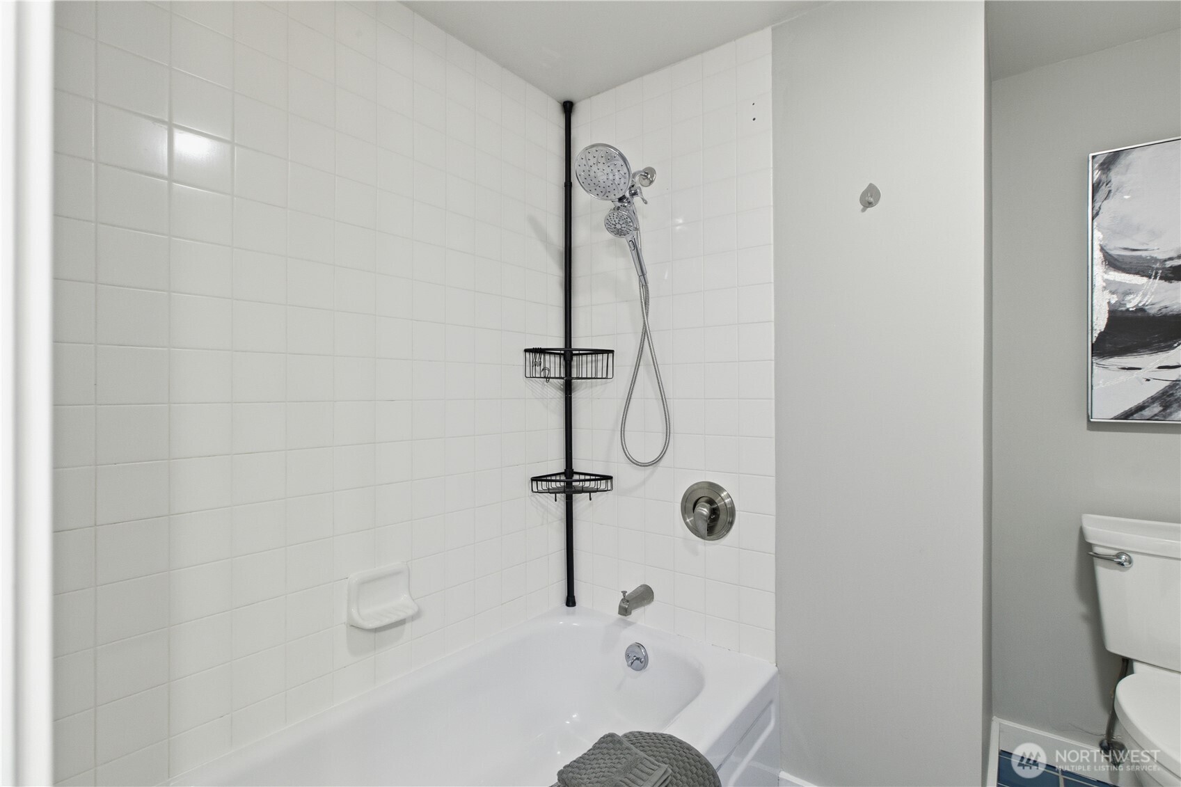 2100 3rd Avenue, Unit 2606 Seattle, WA 98121 - Photo 23 of 38