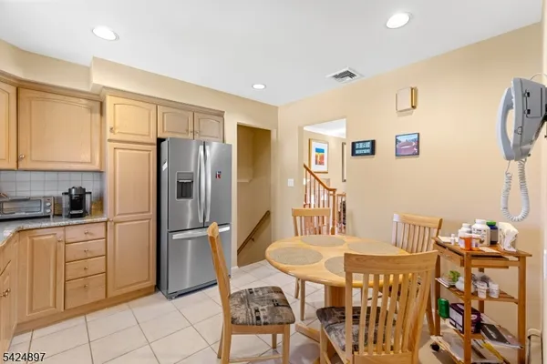 $799,000 | 15 Stuckler Lane, Wayne, NJ 07470