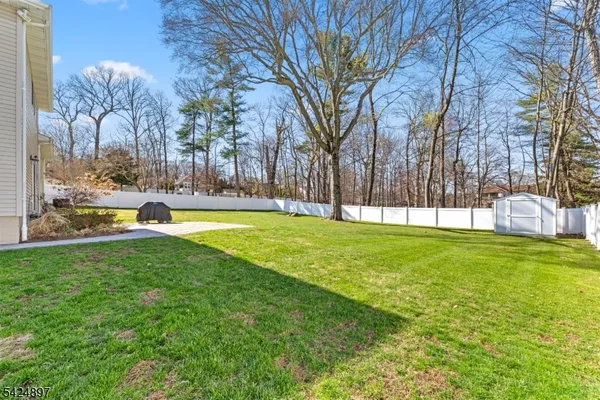 $799,000 | 15 Stuckler Lane, Wayne, NJ 07470