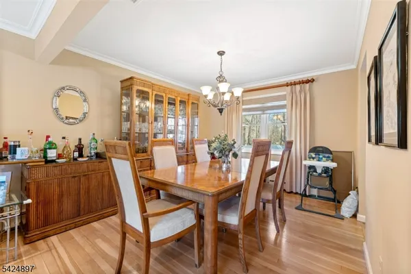 $799,000 | 15 Stuckler Lane, Wayne, NJ 07470