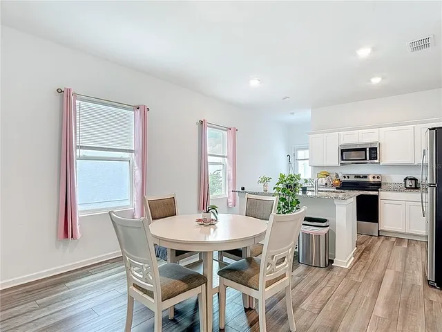 $2,250 | 38345 Honey Suckle Drive, Dade City, FL 33525