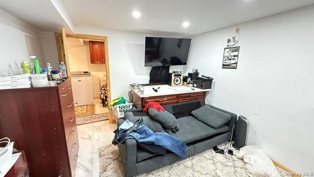 242-03 131st Road Queens, NY 11422 - Photo 9 of 20