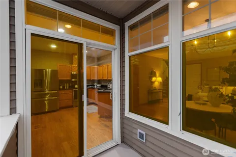 $750,000 | 460 226th Place Northeast, Sammamish, WA 98074